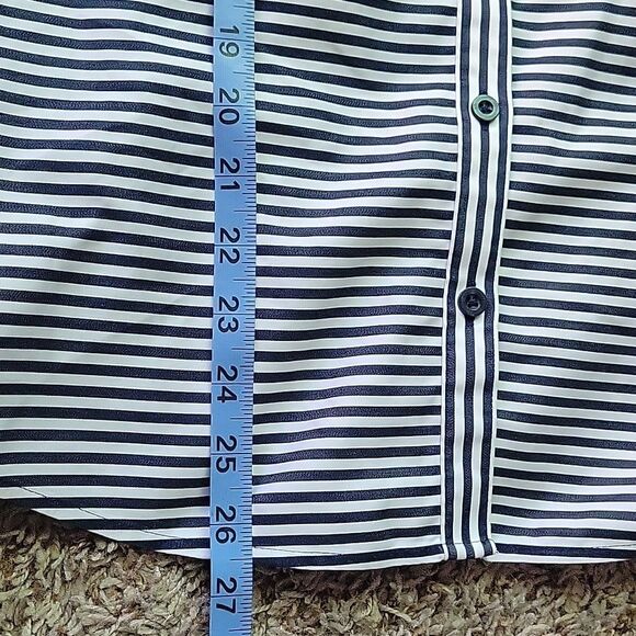 Chico's Navy and White Striped Shirt Size 1 or M/8 - Picture 6 of 8